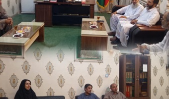 دیدار رئیس و مدیران مرکز تحقیقات وآموزش کشاورزی و منابع طبیعی بلوچستان با مدیر جهادکشاورزی بمپور