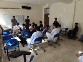 برگزاری جلسه جهاد تبیین ۱۳ آبان در هنرستان حضرت نوح ع به مناسبت فرا رسیدن ۱۳ آبان